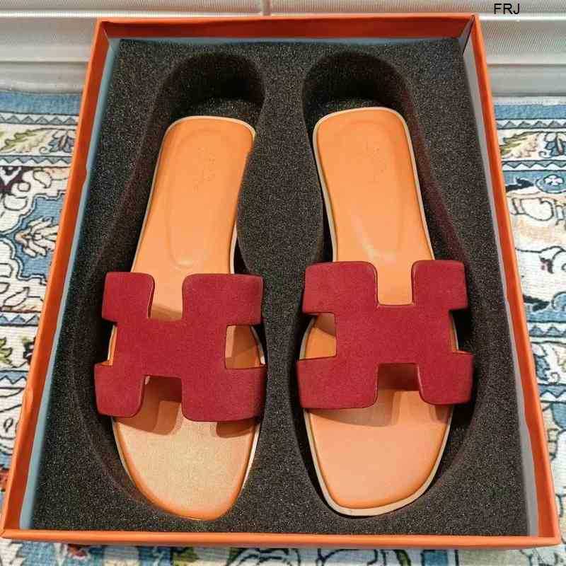 

Designer Ladies Beach flat Flip Flops Top Quality Chypre sexy Women Leather classic oran luxury sandalias Men Summer fashion Slippers with Box J1SA, Pink