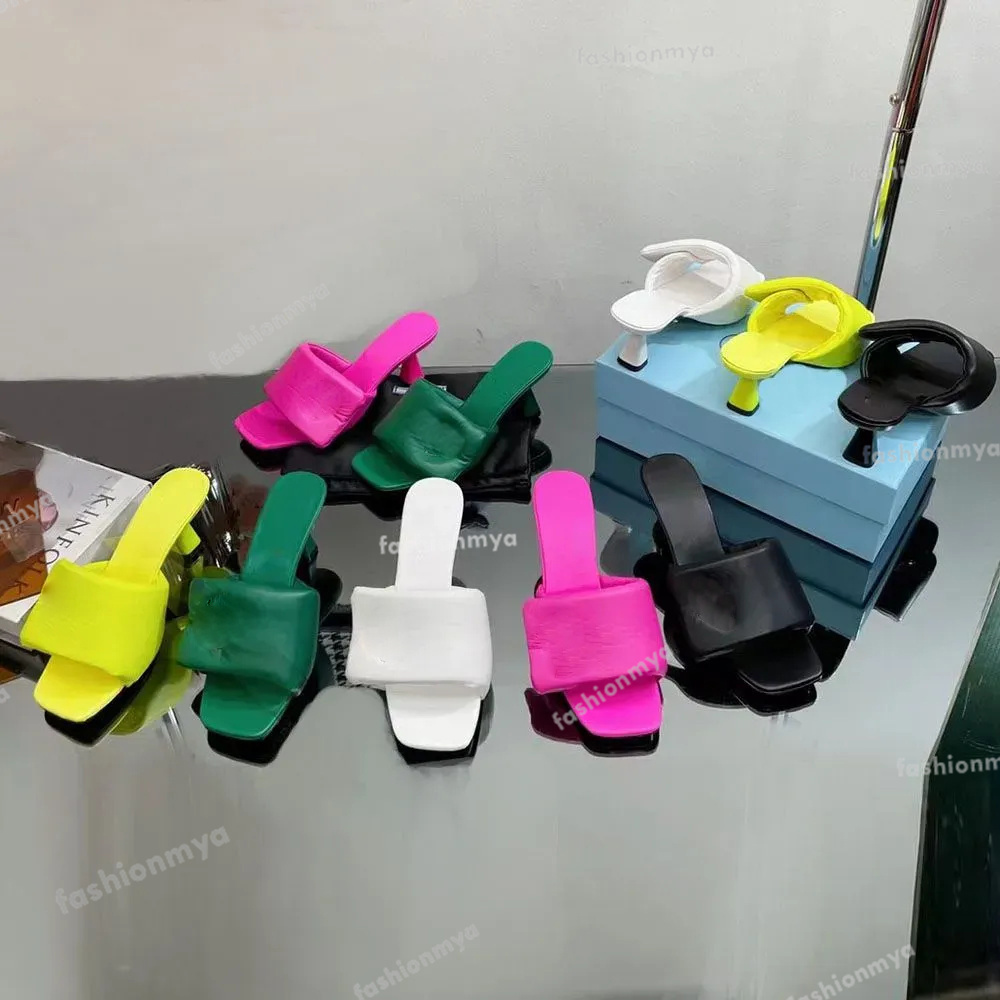 

Designer Slippers Women Sandals Pool Pillow Comfort High Heels Soft Slipper Metal Lettering Logo Sandal Embossing Nylon Summer Sandals Size42