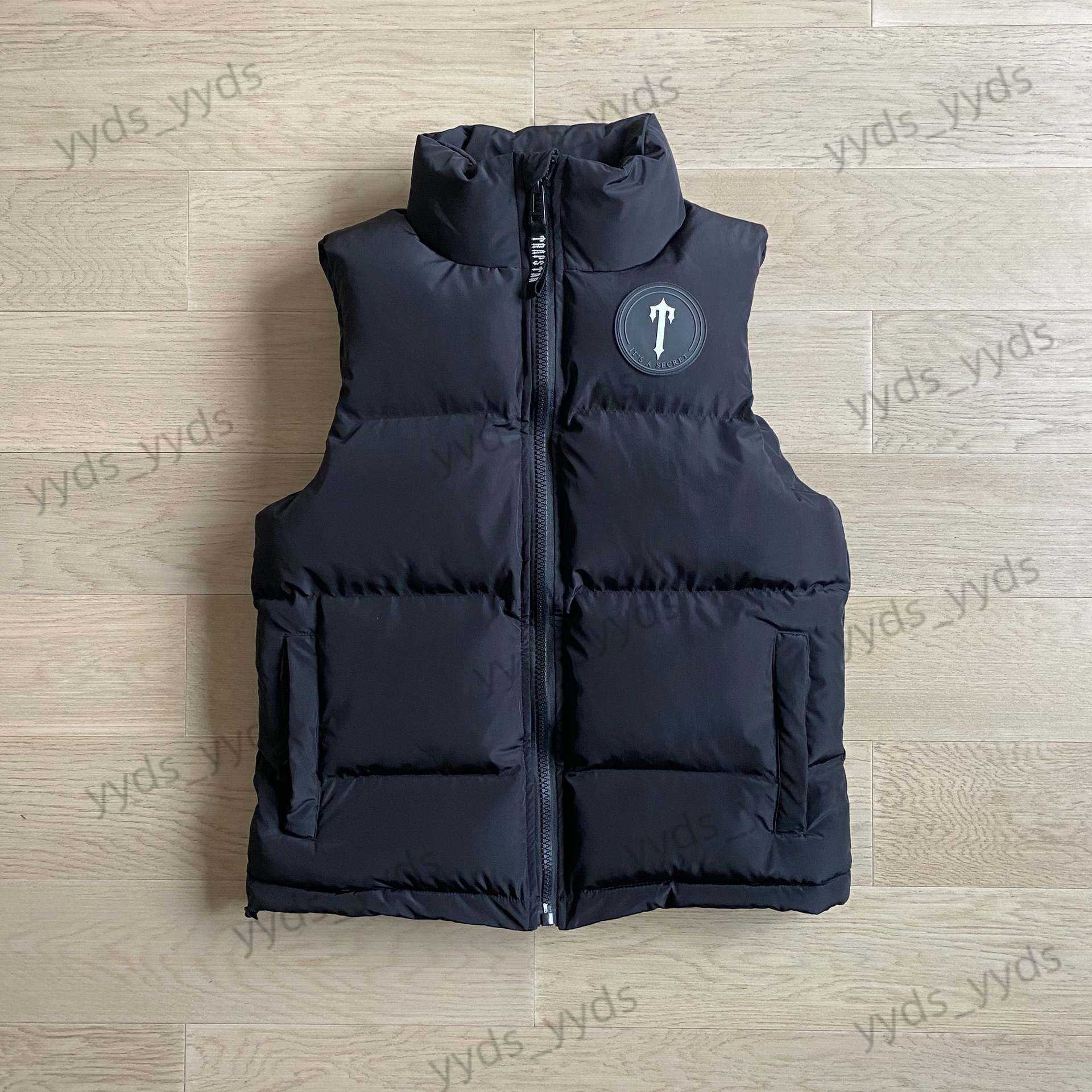 

Men' Vests Trapstar Black Vest Cotton Coat Winter Thick Coat Fashion Versatile Jacket Coat T230329