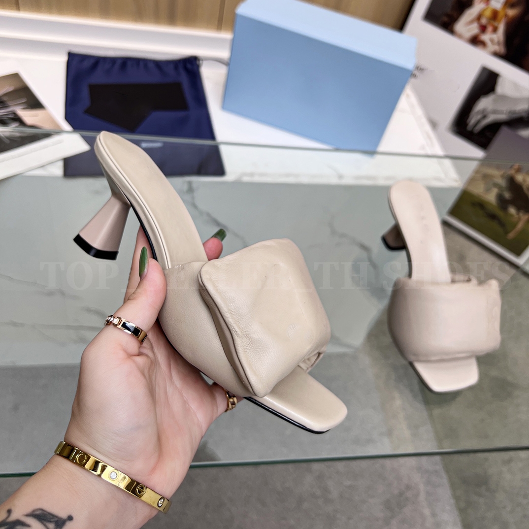 

Designer Slides Soft Padded Nappa Sandals Women Leather Slides Metal Lettering Sandal Chunky Heel Shoe Dress Shoes, White
