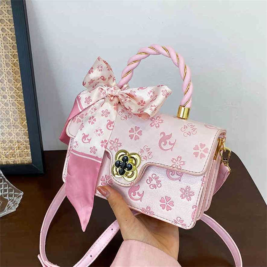 

2023 Designer bag Luggage Embossed Bag Female Silk Scarf Chain One Shoulder Bag Embossed bags, White10