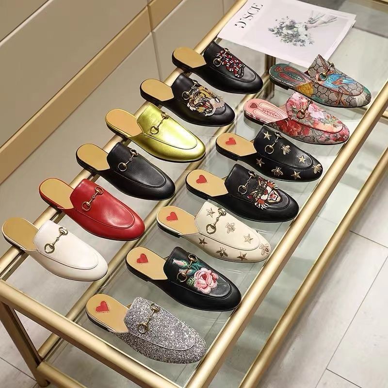 

2023 Designer Slippers Genuine Leather Mules Women Loafers Metal Chain Comfortable Casual Shoes Lace Velvet Slipper size 35-43, #2