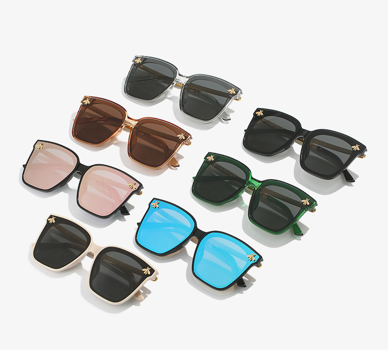 

Designer Sunglasses Classic Eyeglasses Goggle Outdoor Beach fashion Glasses For Man Woman Mix Color Optional 688