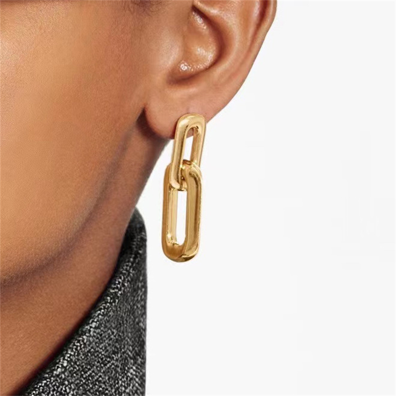 

Luxury Designer Ear Studs Square Double Ring Elegant Golden Glossy Earrings For Ladies Men Symmetrical Stud Embossing Seal Pendant Earring