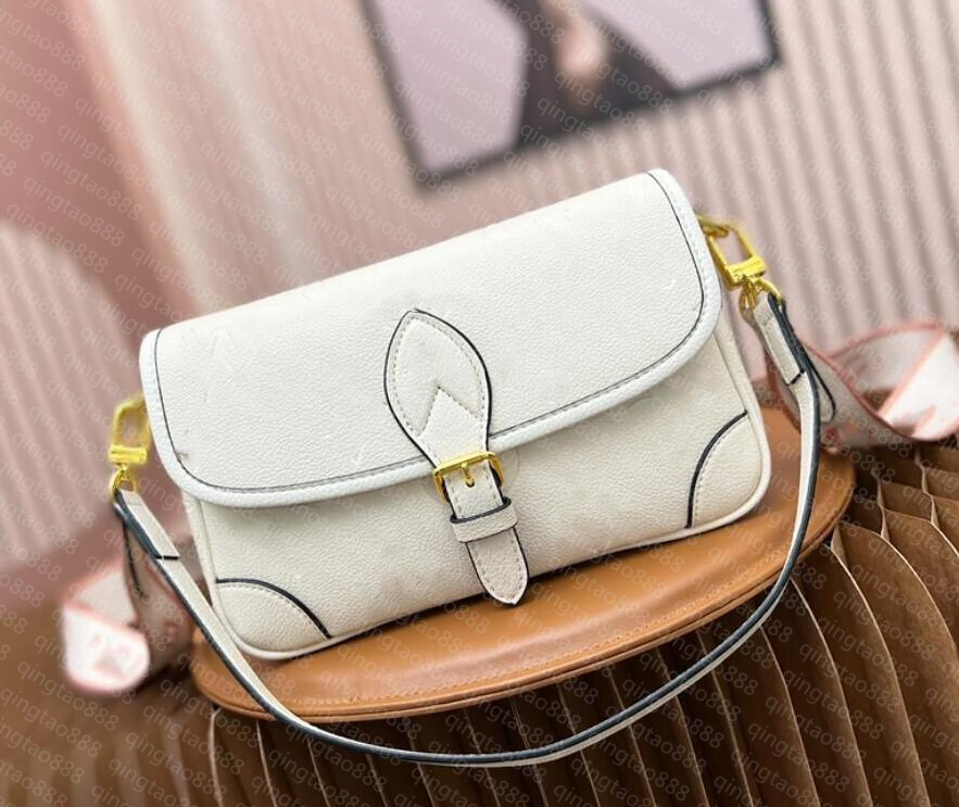 

Handbag Designers Genuine Leather Shell Bag diane pm st.nm mng noir fu Handle Keychain Rivet Women Luxury Crossbody Shoulder Purse Clutch Totes Letters Floral bags, Airbag [no bag]