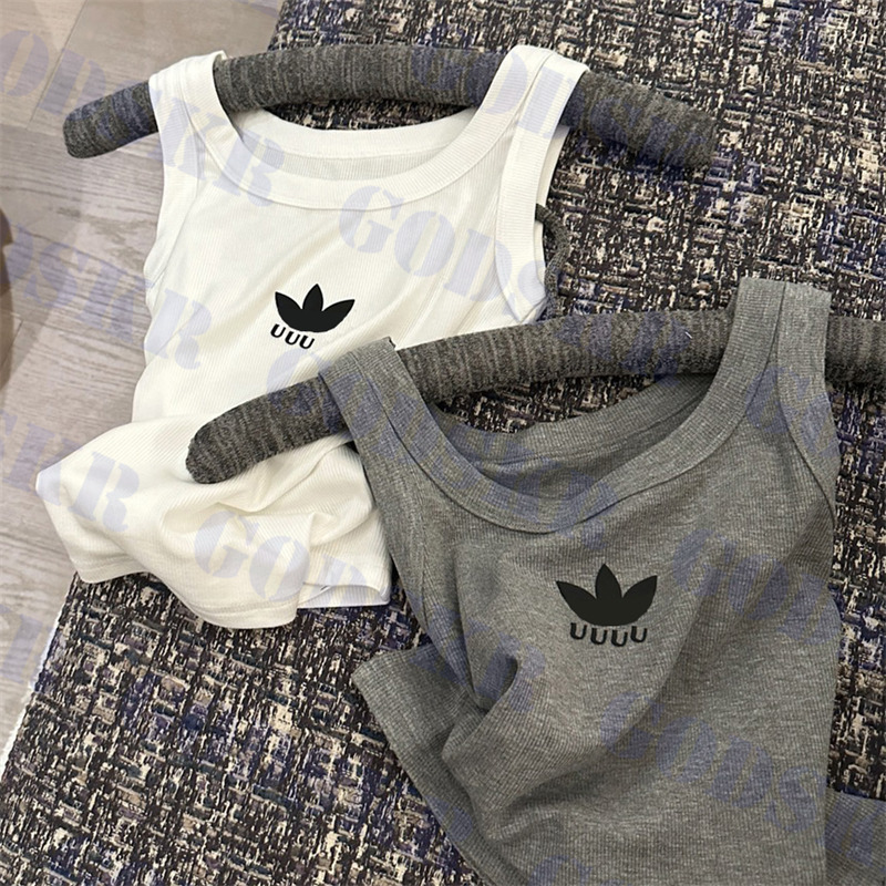 

Womens Sports Tank Top Designer Logo T Shirt Fashion Elastic Tanks Ladies Vests Two Colors, Pls contact me real pic