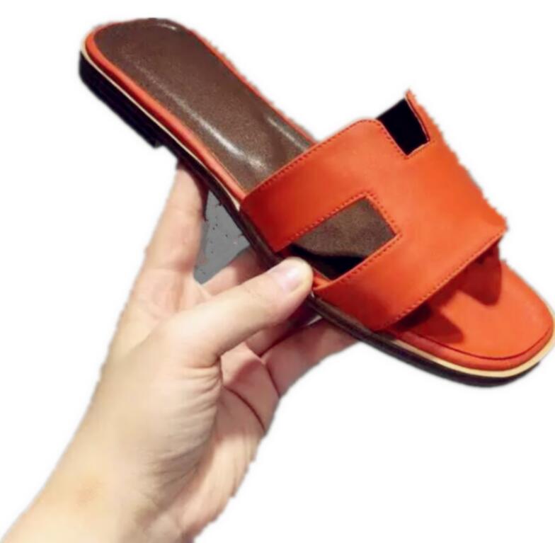 

Luxury designer slippers beach Classic Flat woman Summer lady Cartoon Big Head Leather Hotel Bath fashion women shoes Large size 35-41-42, 19