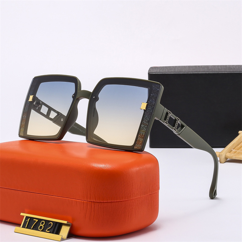 

Designer Golden Letters Sunglasses Women mens Fashion brand Eyeglasses Luxury Frame Mens womens Protective sunglasses