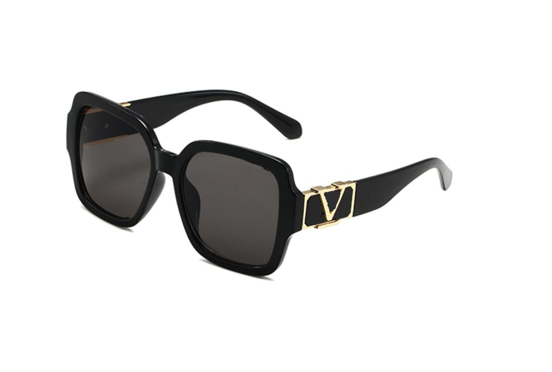 

Designer Sunglasses Men Women Eyeglasses Outdoor Shades PC Frame Fashion Classic Lady Sun glasses Mirrors for Woman