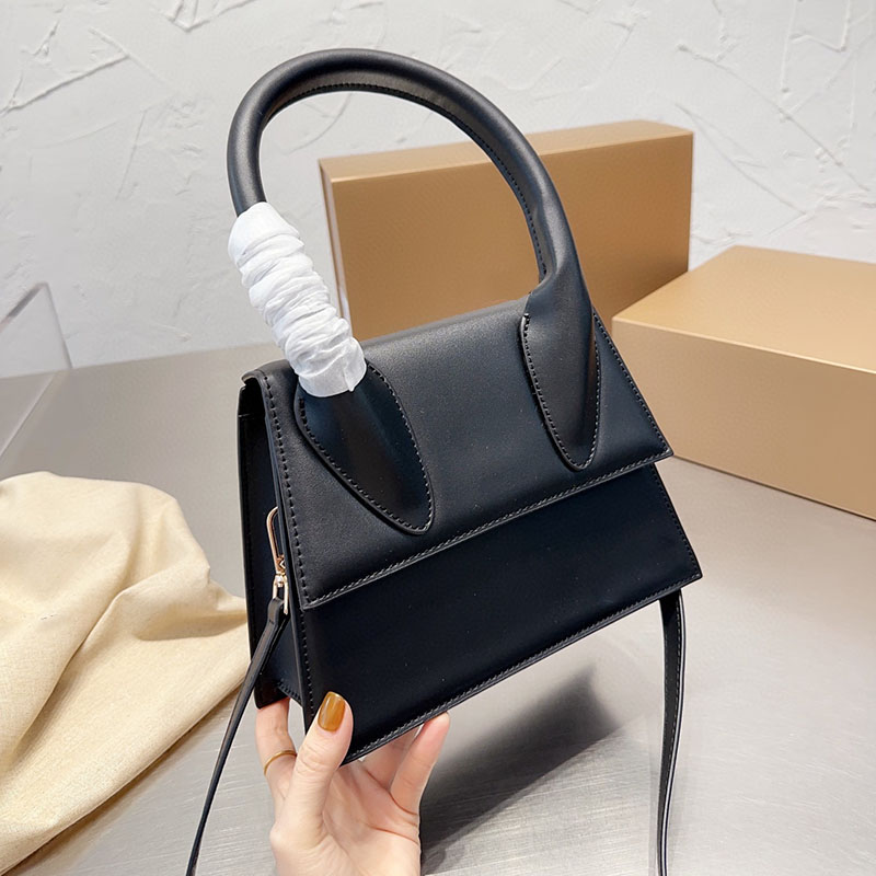 

Clutch Bag Baguette Shoulder Top Handle The Tote Bags Designer Woman Saddle Luxury Bag, Green-leather 24*17