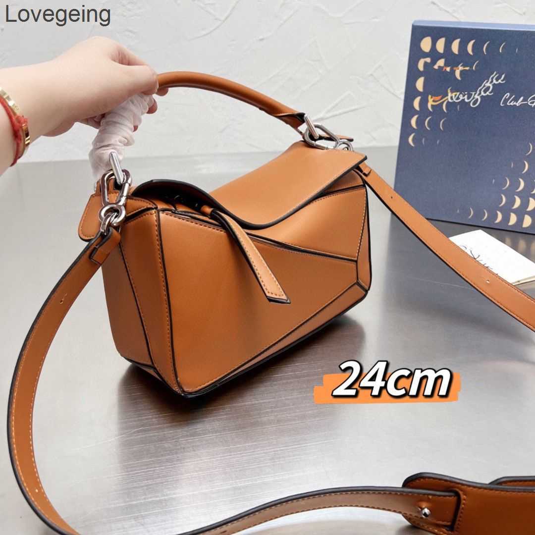 

Strap Designer Large Bag Men's 2023 Handbags Loews Checker Bags Women's Puzzles Capacity Handbag Leather Spliced Spain H7s2, Blue litchi pattern