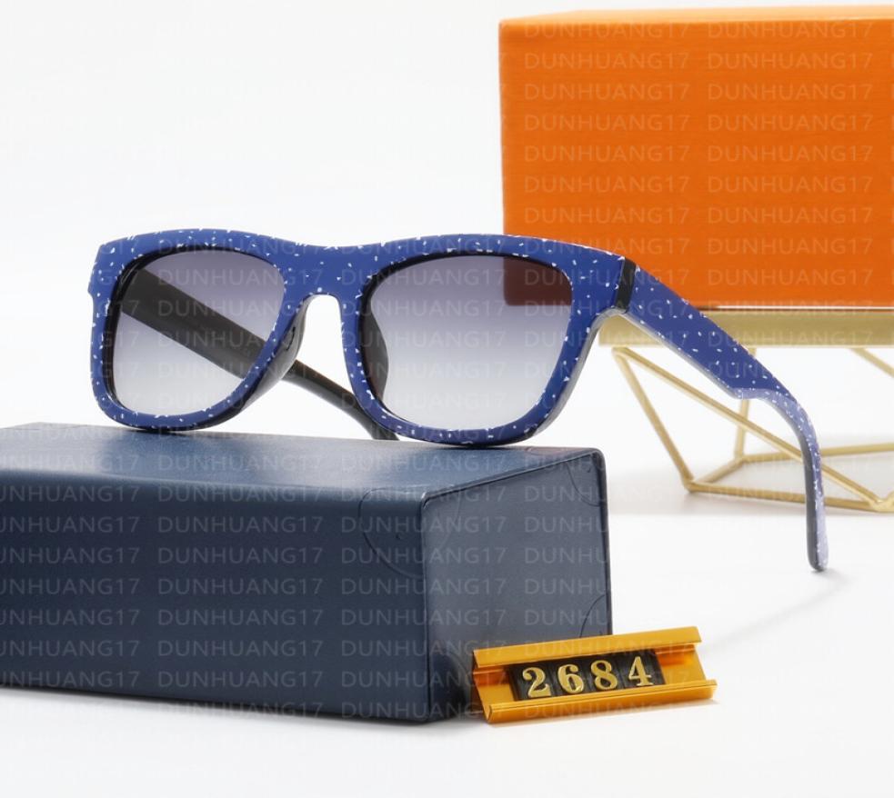 

Luxury Sunglasses Designer Collection Brand Glasses Plate Frame Classic Letter Graphic Top Quality Goggles Summer Outdoor Driving 5019255