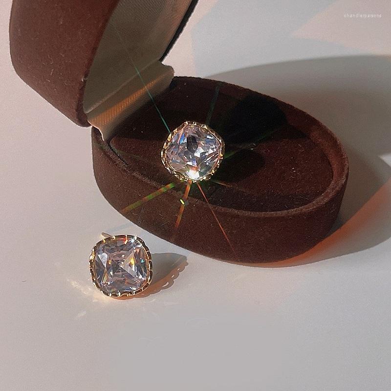 

Stud Earrings Lovelink Luxury Gold Color Shiny Tranparent Square Crytsal For Girl Geometric Metal Women Fine Jewelry Gift