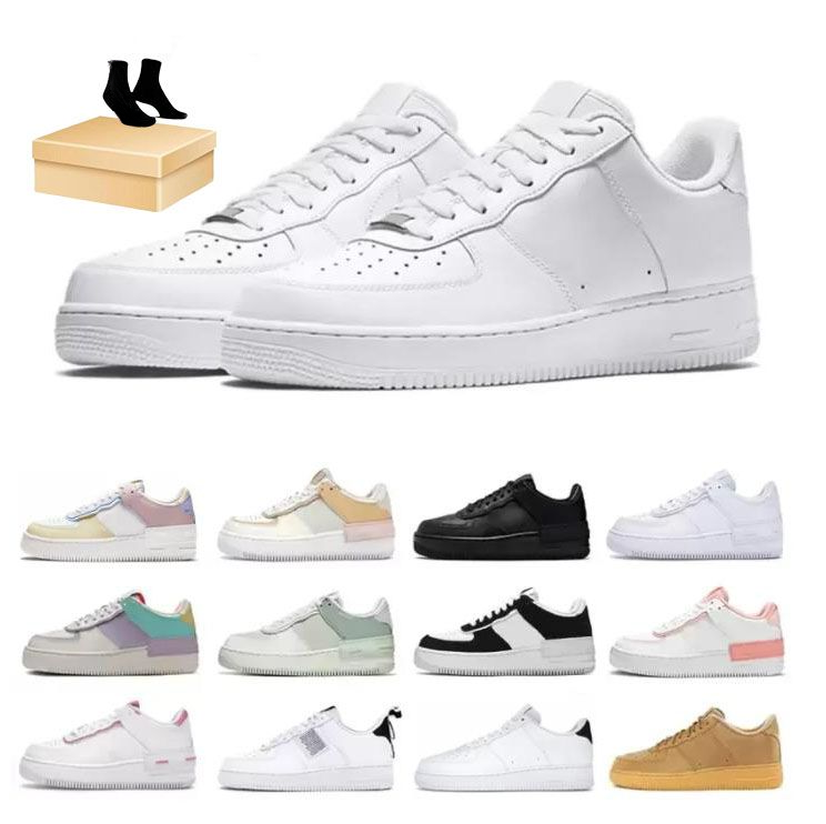 

2023 casual shoes men women low platform casual shoes mens outdoors sneakers Spruce Aura pale ivory Triple White Black womens outdoor sports trainers 36-45, Khaki