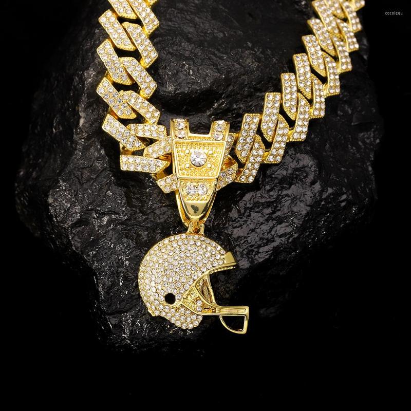 

Pendant Necklaces Hip Hop American Football Helmet Necklace With Jewelry Cuban Chain Iced Out Men Man Woman Fashion