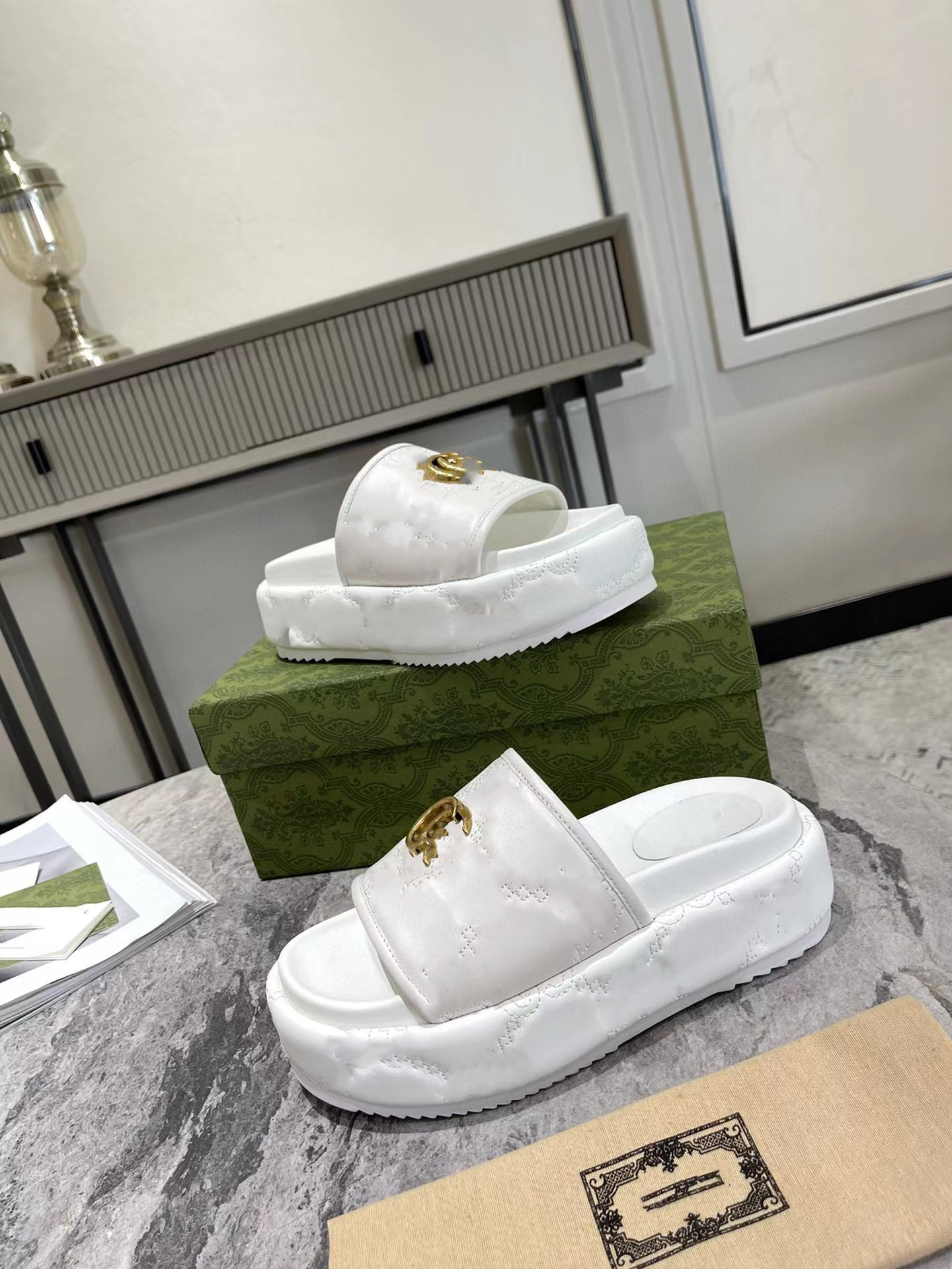 

All-match Platform Slippers Women's Outerwear Designer New Autumn Wedge Sandals Casual Fashion All-Matching High Heel Slipper, Black