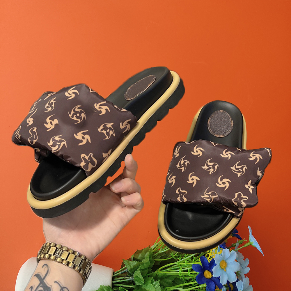 

With Box Slippers Pool Pillow comfort Embossed Mules designer sandals flat shoes copper ivory cargo khaki beige navy white printed summer beach men women slides