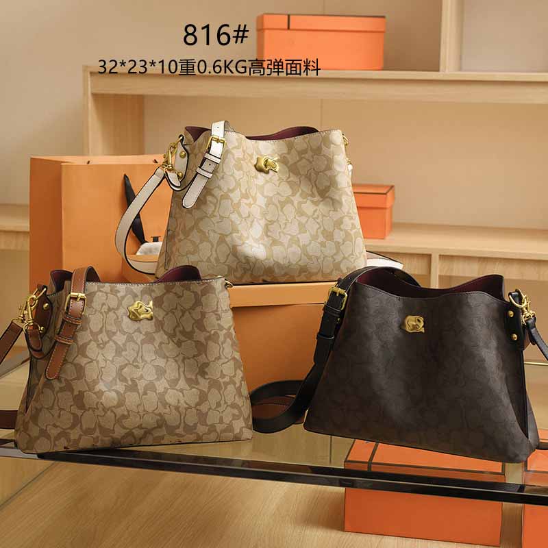 

luxurys womans chain tote bag Purses wallets women men card holder Designers handbags backpack crossbody bags newHb4