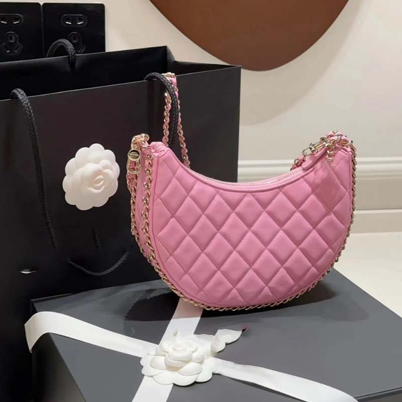 

Classic shoulder bag women shoulder bag luxury designer handbag Messenger Shopping Purse with box Women Bags Crossbody Soho Bag Disco Shoulder Bag shoulder lady, White