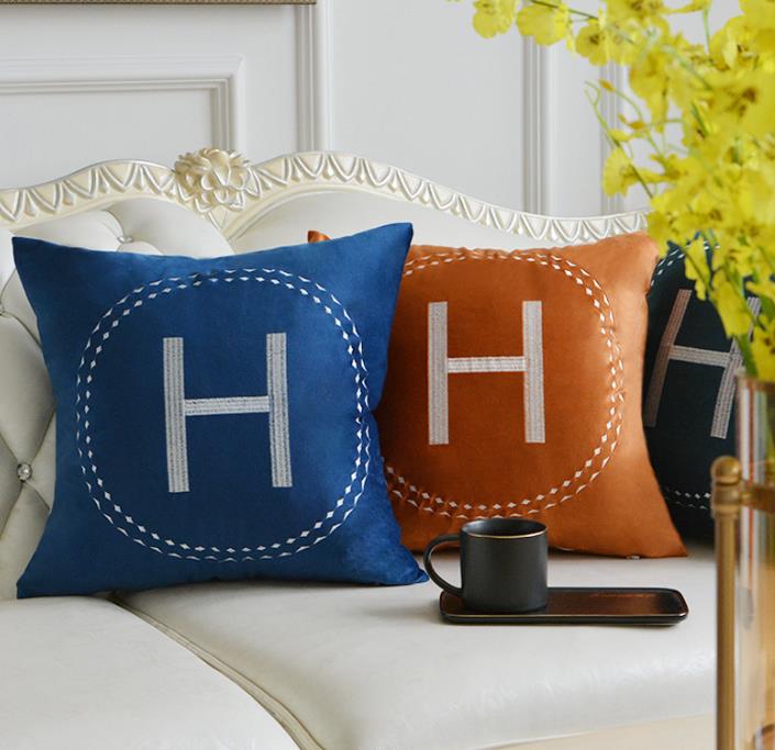 

Classic Pillow Case Designer Model Orange Sofa Cushion Soft Leather High-End Embroidered Waistcoat Cushion Cover Luxury Hotel without Core, 45x45cm pillowcase only without core