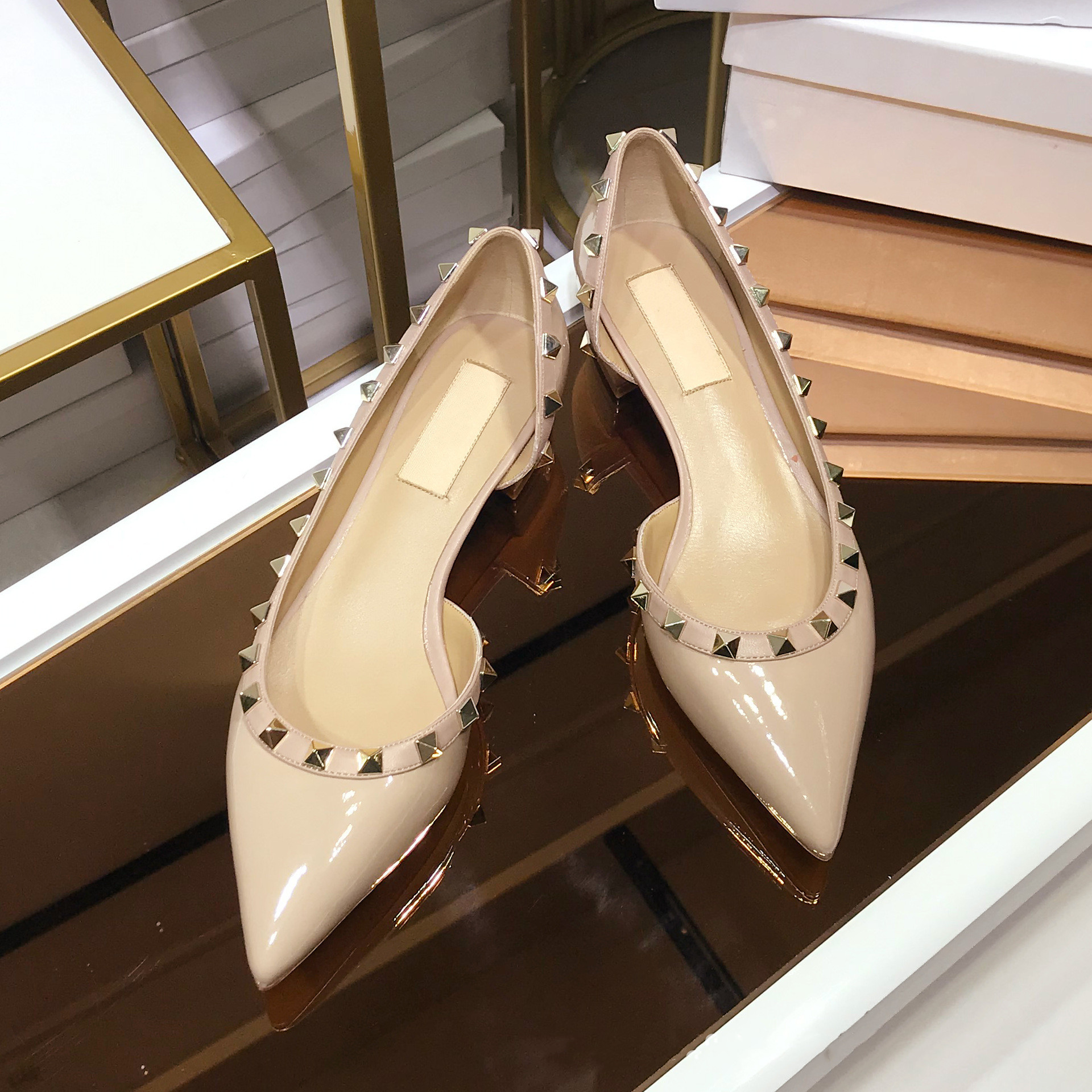 

Luxury Classic Women Shoes Designer Fashion Rivets Pumps Multicolor Brand High Heels Shoes 2023 Leather Comfortable Casual pointed toe Chunky Heel 3cm With Box, Color # 14