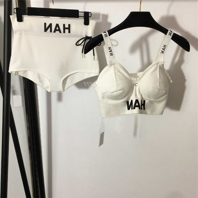 

Designer bikini swimsuit 23ss Sexy Vintage Women Designer Swimwear Bathing Suit With Letter Pattern Girls Lady Fashion Milan Runway Wool Brand Summer T, White