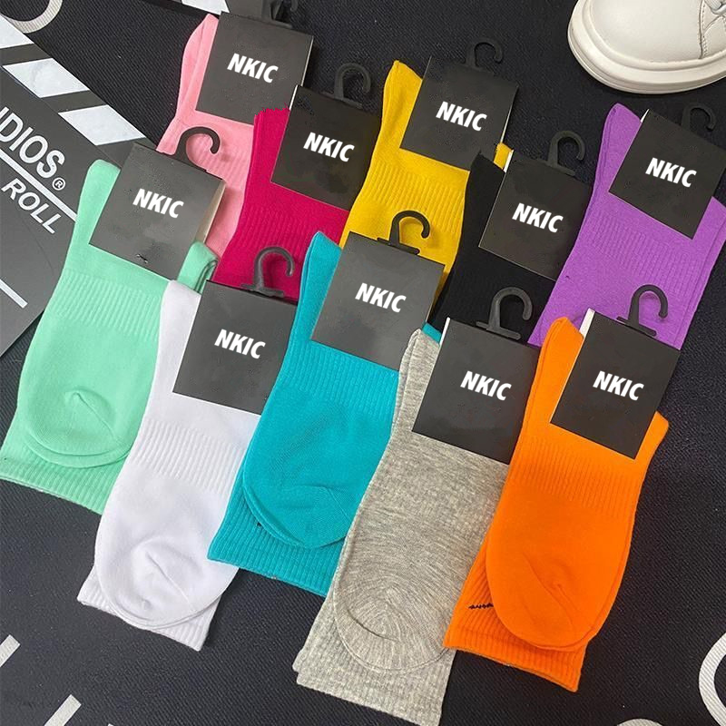 

Unisex Socks Women Men White Black Crew Socks Female Male Brand Short Cotton Sock Embroidery Soks Spring Summer Sox 10 color, Light green