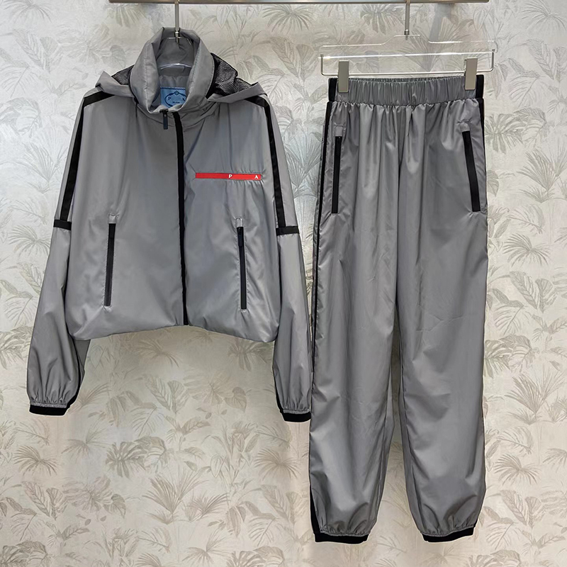 

Designer mens suit P home grey luminous womens casual suit trousers shorts optional fried street suit, Gray 1