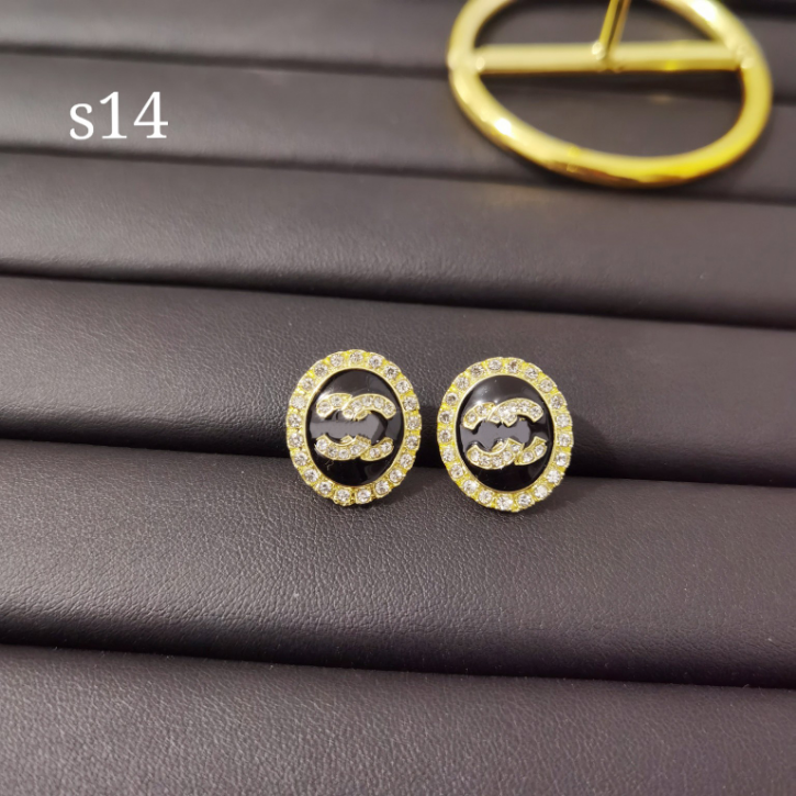 

18k Gold Dangle Diamond Earring Luxury Gifts Jewelry Designer Wedding Party Love Earrings Brand Black Stud Earrings Design Jewelry for Women Wholesale
