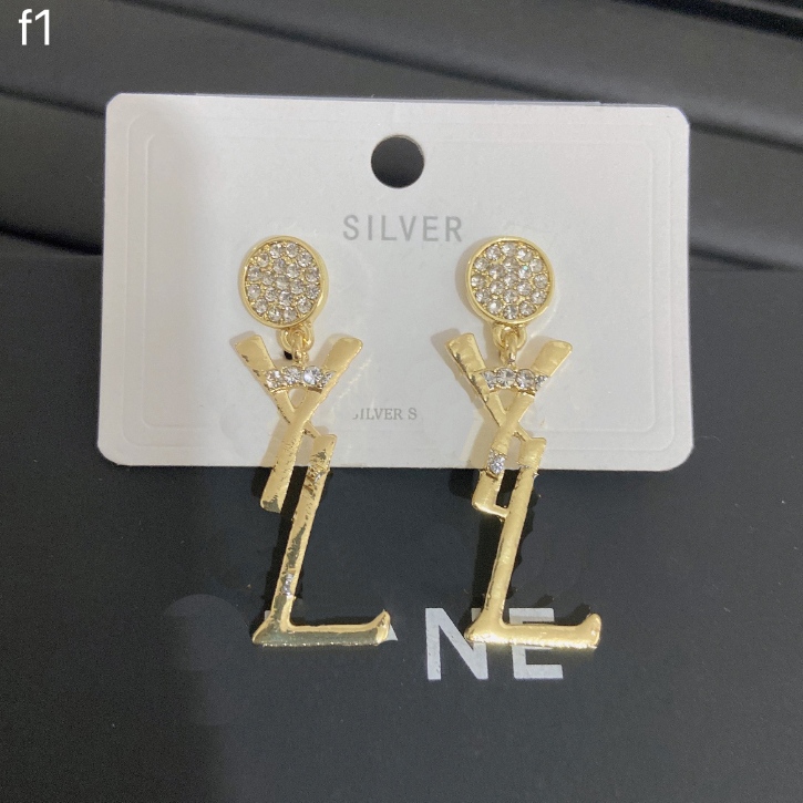 

2023 New Letter Stud Earring Charm Diamond 18K Gold Plated Stud Earrings Luxury Wedding Party Love Jewelry Earring Gifts Alloy Jewelry Wholesale