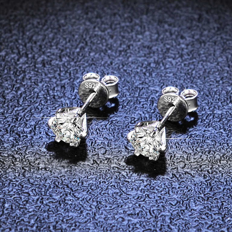 

Charm 2022 Moissanite 925sterling silver stud earringsStud Woman Fine Jewelry Earrings