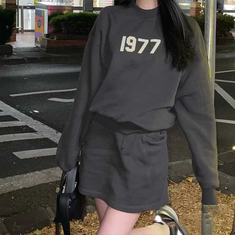 

Designer Clothing Womens Skirts Fears of God Fog Double Essen Half Skirt W/wrap Hip Women's Side Pockets A-line Short Skirt Sexy Wrap Hip Slim High Waist for sale, Brown