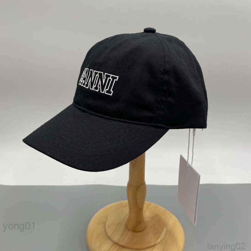 

Designer New Womens Ball Caps Gannis Hats Embroidery Washed Cotton Baseball Multi Color Spring Summer Hat, Red