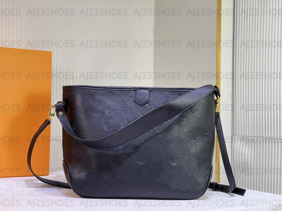 

Vintage Tote Women Designer Bags M44945 Black Embossed Monograms Purse Wallet Crossbody Shoulder Bags Shopping Bag Totes, 01
