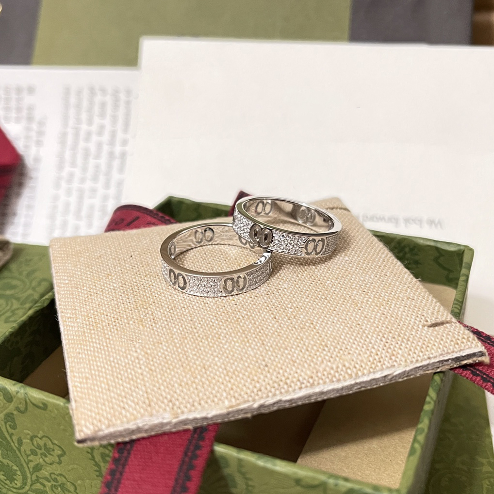 

Designer ring luxury rings for men women neutral Sterling silver covered in broken diamonds Suitable for bringing and giving gifts on your own
