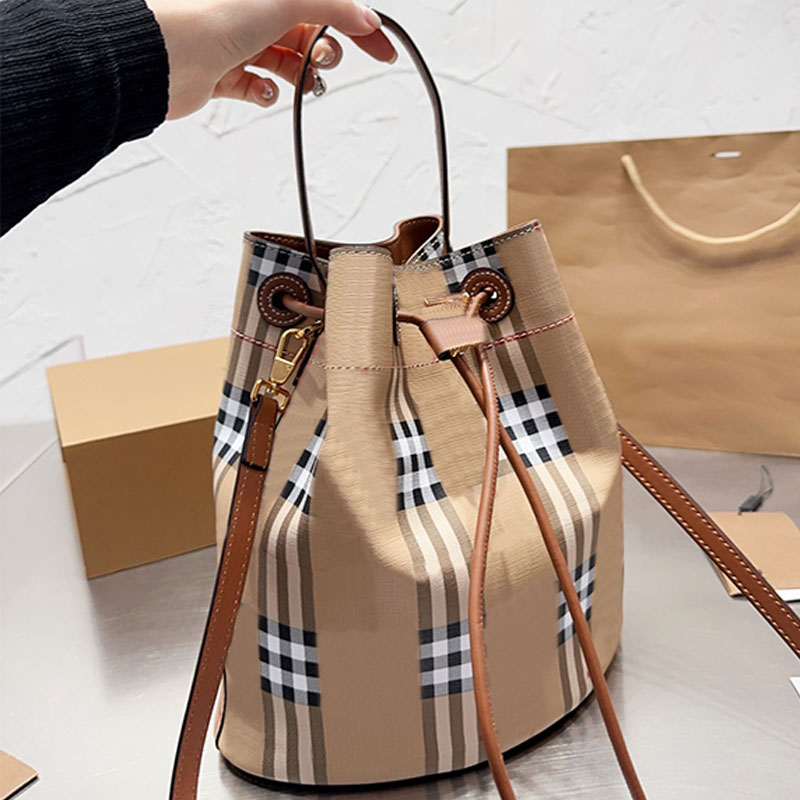 

Check Bucket Bag Dark Birch Brown Leather Handbags Drawstring Designer Luxury Tote Bag Women Crossbody Shoulder Bags Small Purse Classic Letter Hardware Buckle, 1 26*28cm