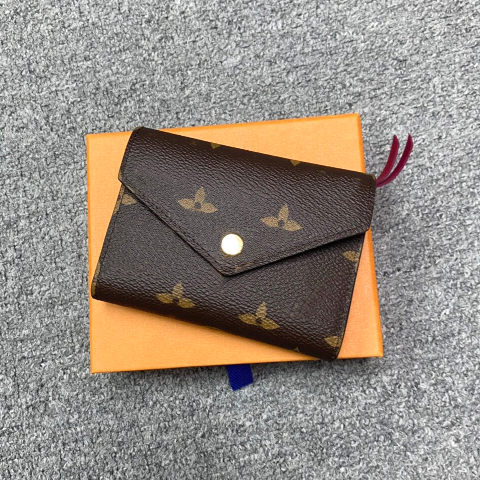 

lvl M41938 Brown flower rosalie victorine wallets Card Holders Womens coin purse Man Leather luxury Designer embossed purses Key pouch CardHolder Credit card slot, Mon0gram fuchsia buckle