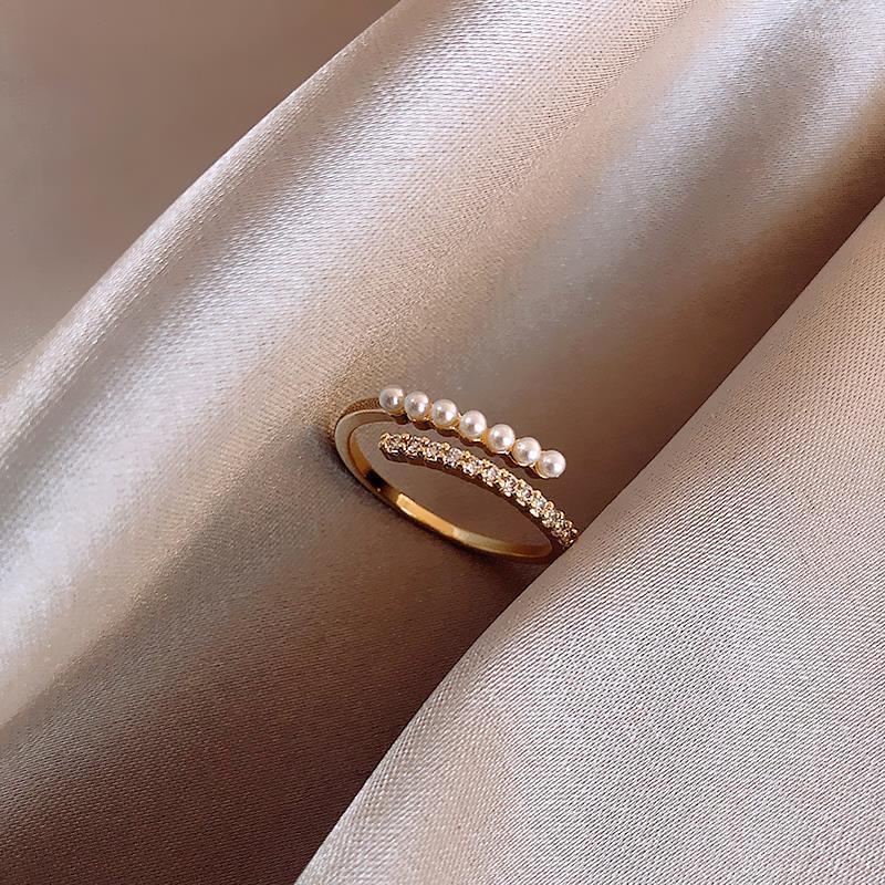 Anneaux de cluster Incrusté Perle Bague en argent Personnalité féminine Ins Marée Haut de gamme Sens du vent froid Niche Design Bijoux Accessoire