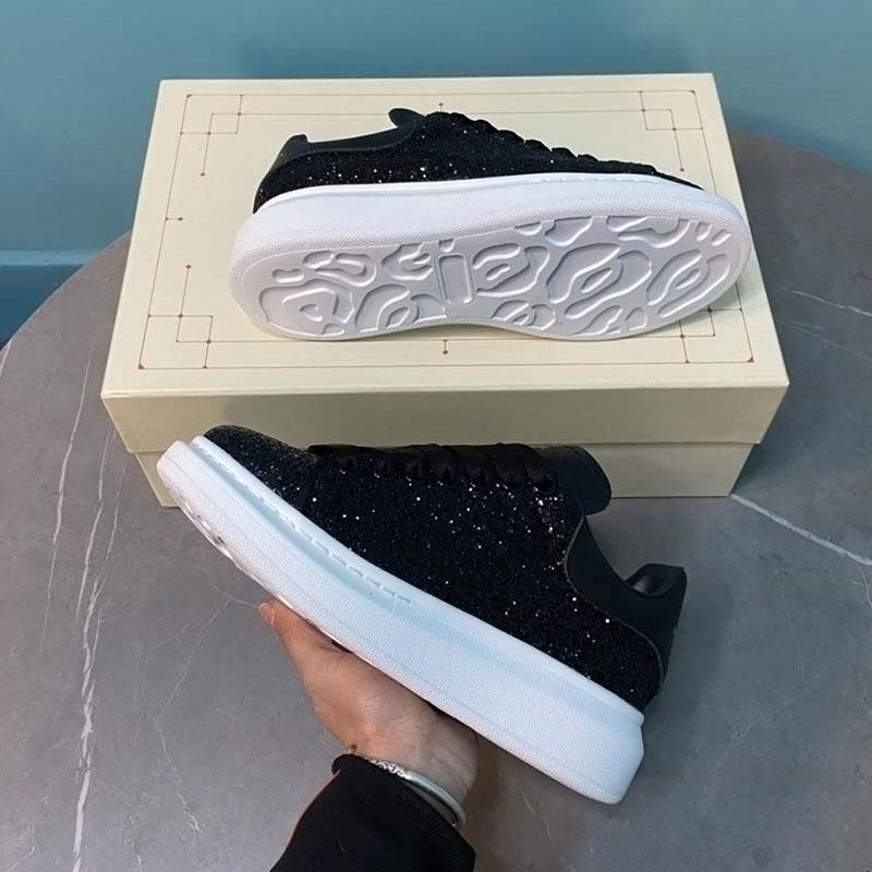 

Designer mc Casual Shoes queens Woman Leather Men Platform Oversized Sneakers Lace Up Black diamond Silver sequins Luxury Espadrilles alexander shoe b7