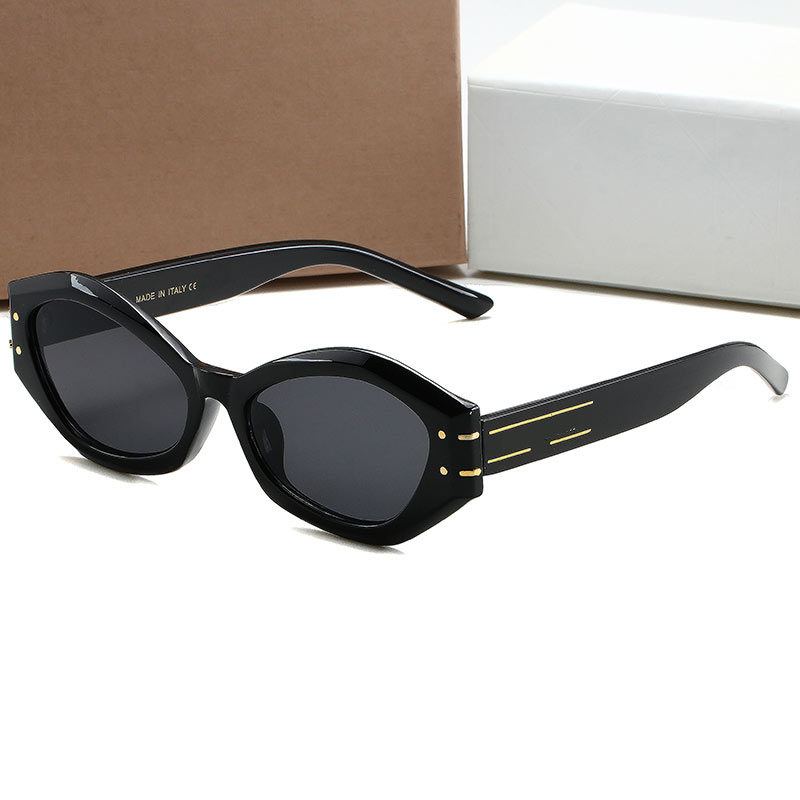 

2023 vintage luxury brand designer fashion cool polygonal men and sunglasses with vintage small frame men and women travel