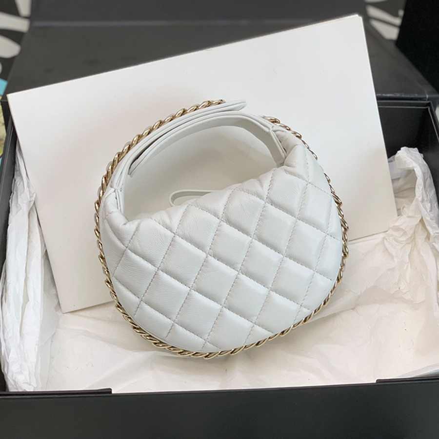 

Designer Hobo bag Genuine leather Handbag 16CM Luxury Clutch bag Delicate knockoff Chain bag With Box YC034