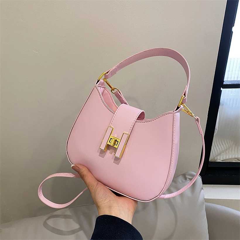 

14% OFF 2023 handbag Baobao Women's New Spring/Summer Crossbody Handheld Small Bag Ladiesbags Fashion, Black6