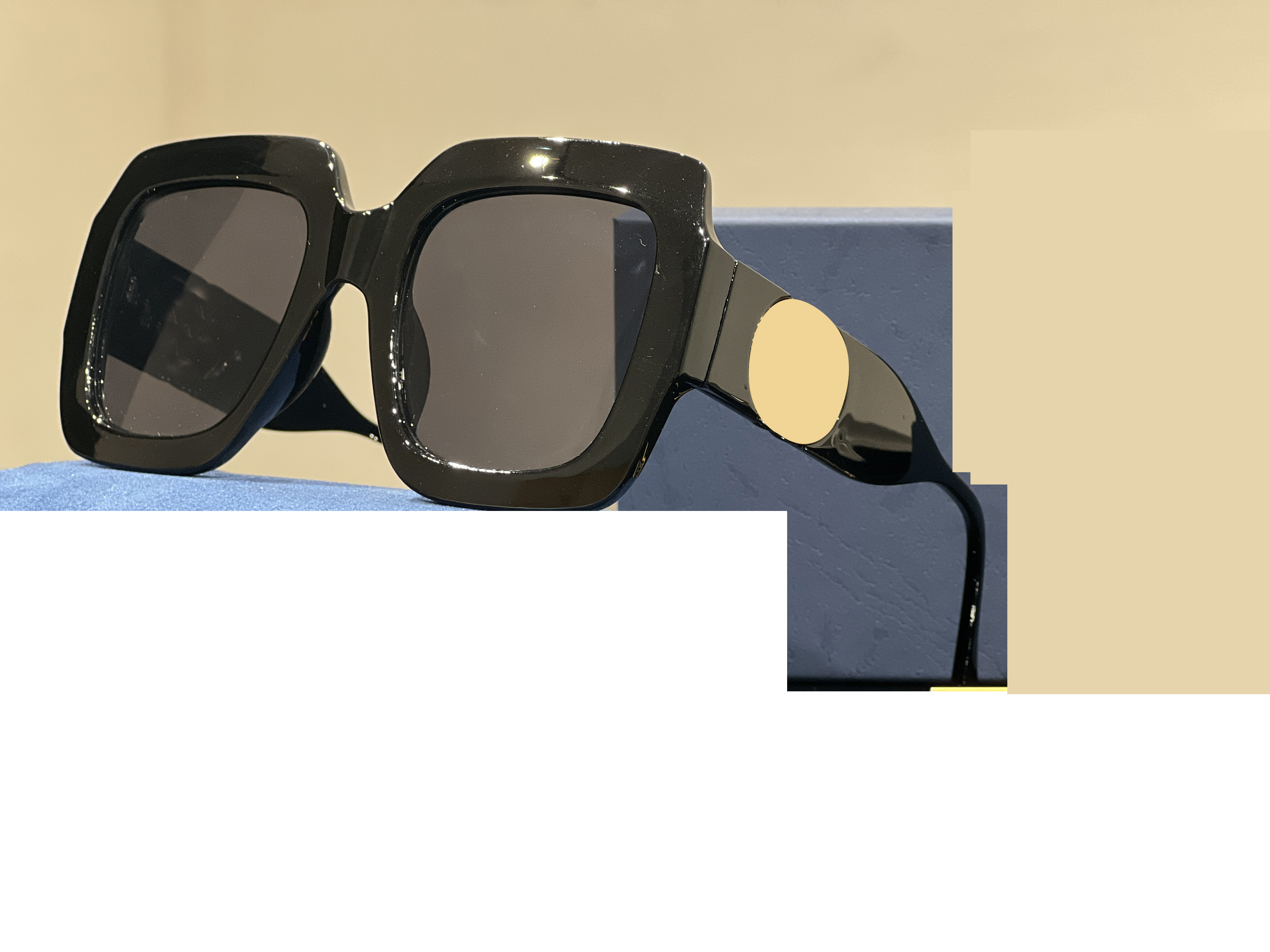 

summer woman fashion travel Sunglasses librarian glass driving Sun glasses Lady Square big frame beach protection girls dazzling eyeglasses Rectangle black