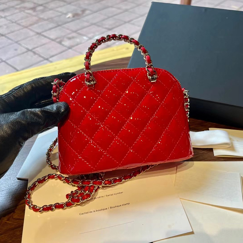 

Designer Handbag Luxury Shoulder bag 16CM Genuine leather Chain bag Delicate knockoff Evening bag With Box YC037