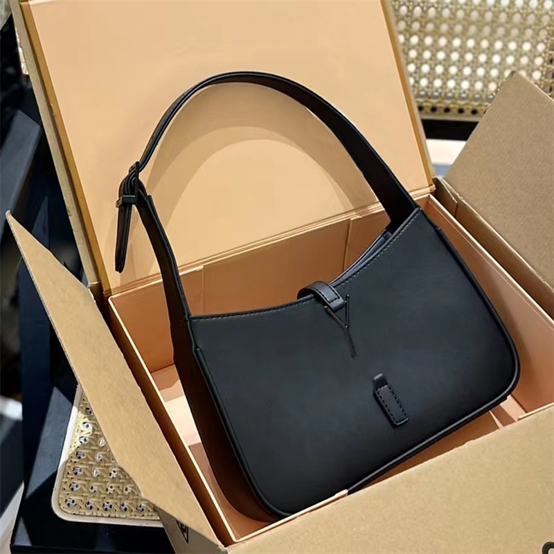 

2023 woman handbag designer bag shoulder tote bag lady purse fashion beach bag Plain Crocodile Leather Handbags Black Silver Gold Hardware 5A, Plain black(gold hardware))