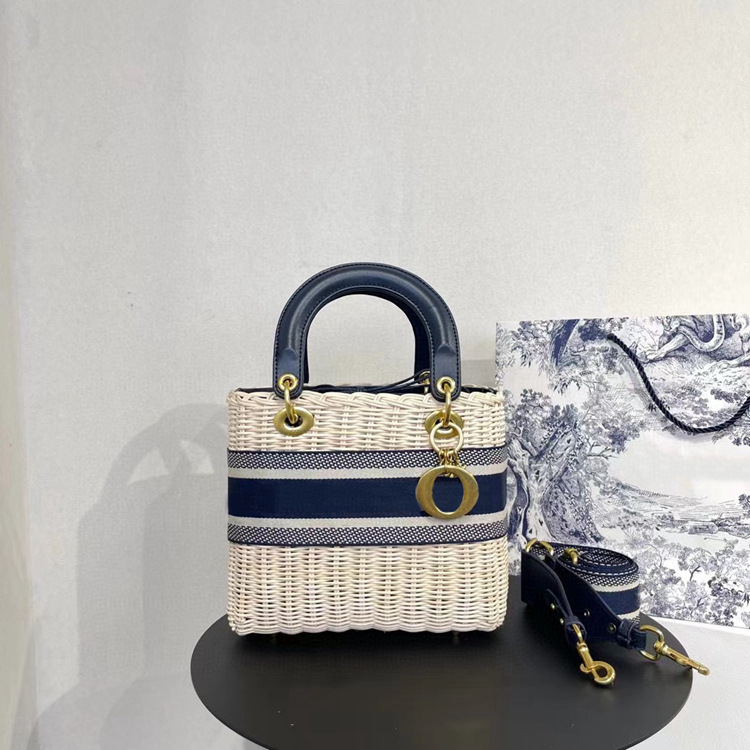 

2023 Bag women new mini portable shopping bag diagonal women's bag bamboo woven vegetable basket embroidery tote bag women with logo, Beige