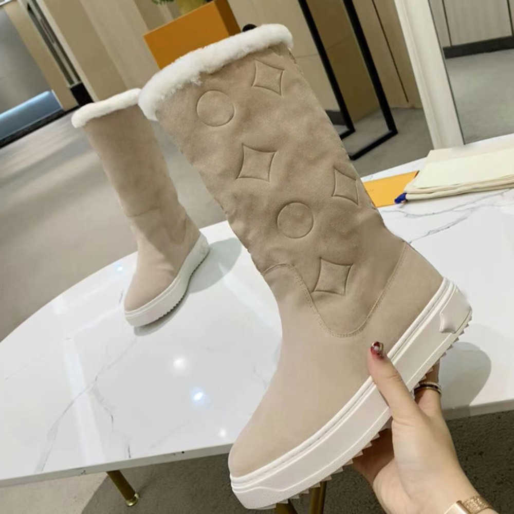 Temps froid chaussures hiver chaud matelassé en Nylon cheville bottes de neige de luxe créateur de mode édredon antidérapant demi chaussons femme