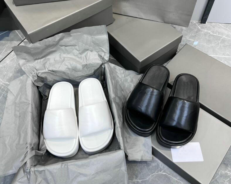 

Luxury Designer Shoes European Style Slippers Woman Size 35-42 Thick Bottom Flat Slides TPU EVA fashion Comfort Soft Lady Sandals Bubble Casual High Heel, White