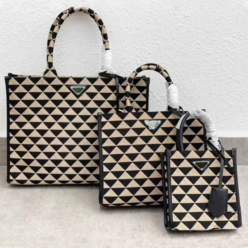 

famous Symbole Triangle embossed 3 size shopping Bags Womens Canvas prad Designer bags large tote handbag mans Shoulder Cross body pochette luxury clutch beach Bag, White