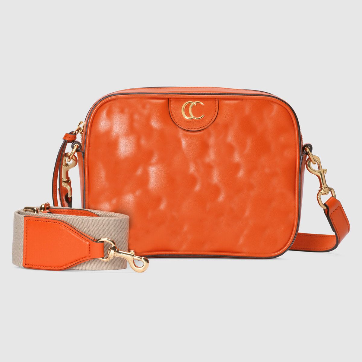 

Genuine leather shoulder bag with chain shoulder and back design, zipper closure, embossed design for women's crossbody bag